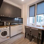 Place 2 Apartment